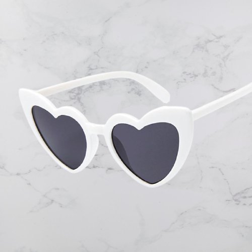 Occhiali Vintage Donna Lunettes De Soleil Cœur Vintage - Lot De 3 Coloris ( Beige, Rose, Noir) Pour Femmes, Hommes, Enfants Accessoire Mode Coeur