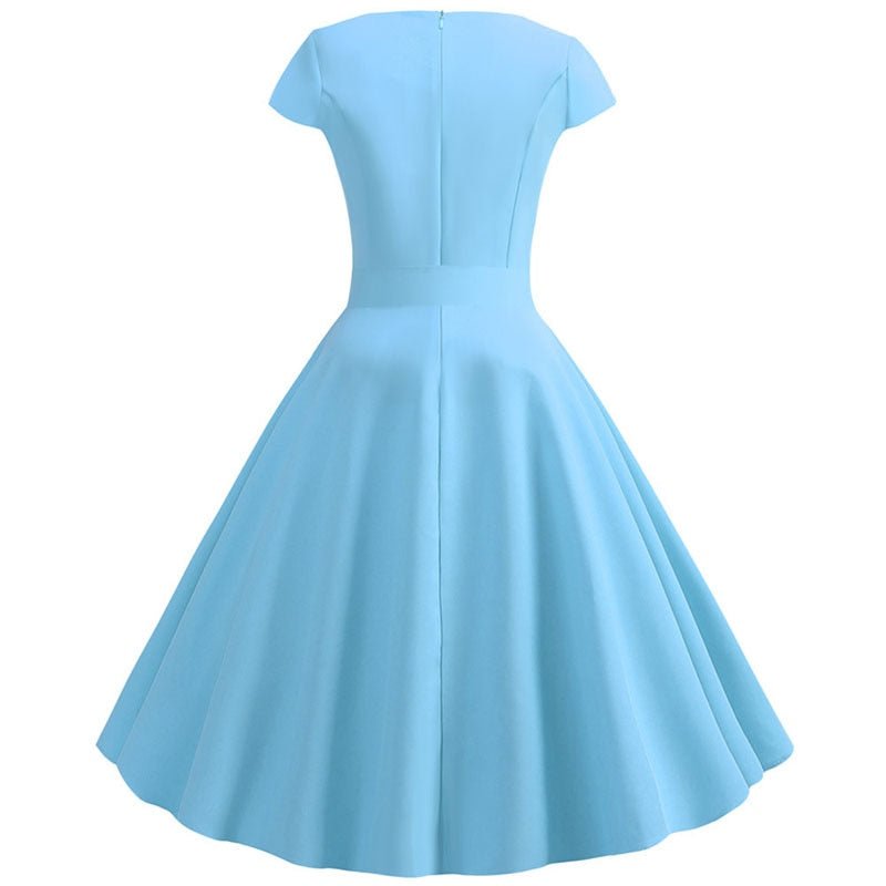 Une robe bleue on sale claire